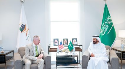 السفير الأمريكي يشكر السعودية على جهودها مع حجاج الولايات المتحدة