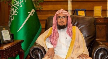 الشيخ يوسف بن سعيد خطيباً ليوم عرفة والمعيقلي إماماً احتياطياً