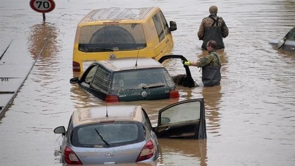 مقتل شخصين وإجلاء الآلاف جراء فيضان تشيلي