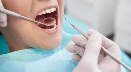 بدء التقديم على برنامج مساعد طبيب أسنان