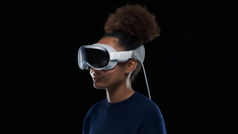 آبل تكشف عن سعر نظارتها للواقع المختلط Vision Pro