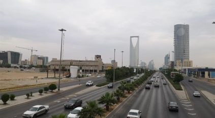 هل الظهور الإعلامي للحديث عن الطقس مخالفة؟