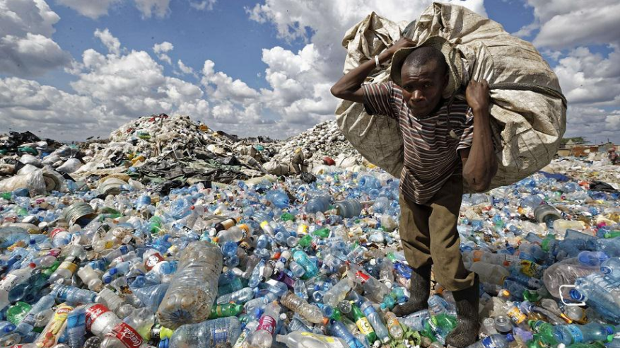 دعوات لوضع حد لكارثة التلوث البلاستيكي