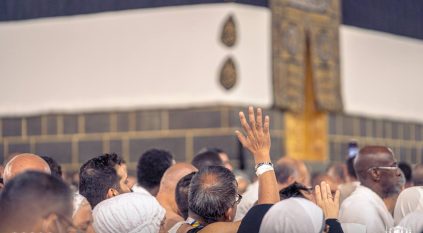صور لعيد الاضحى من أمام الكعبة المشرفة