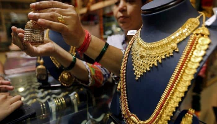 ارتفاع سعر الذهب في السعودية اليوم وعيار 24 قرب 245 ريالاً
