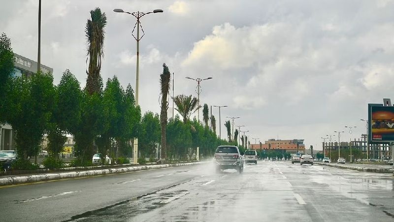 أمطار غزيرة على عسير وجازان حتى المساء