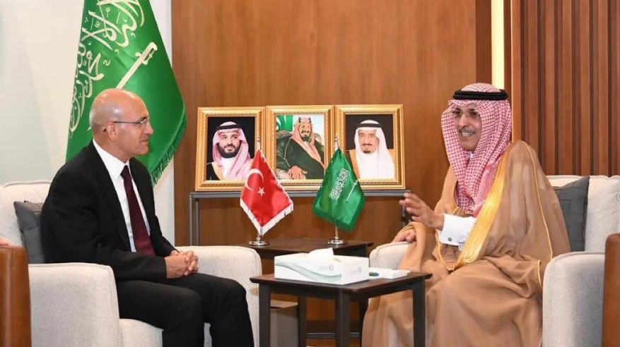 صناديق الخليج بقيادة السعودية تلعب دورًا رئيسيًا لإنقاذ الاقتصاد التركي
