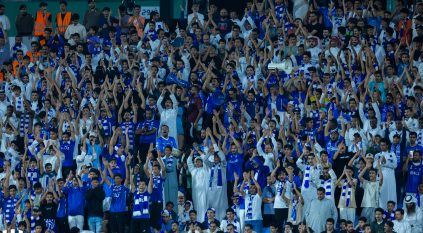 الجماهير تطلب رحيل 3 لاعبين بعد مباراة الهلال وأهلي طرابلس