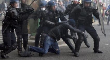 اعترافات مثيري الشغب في فرنسا: أشعلنا النيران ردًا على تجاهل الحكومة