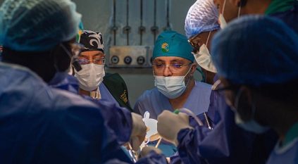مليون مستفيد من عمليات جراحية قدمتها السعودية بالعالم