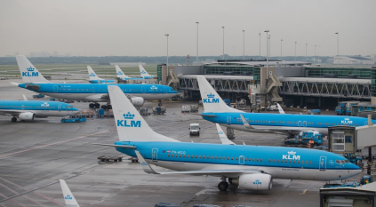 إلغاء الرحلات الجوية في مطارات هولندا وألمانيا بسبب عاصفة قوية