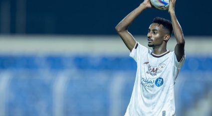 هل يعود النصر للتفاوض على ضم متعب الحربي؟