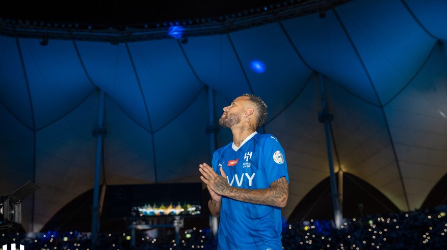 جيسوس: نيمار لن يشارك مع الهلال بالأيام القادمة