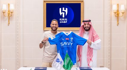 لقطات من توقيع نيمار مع الهلال حتى 2025