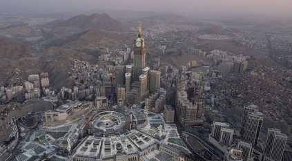 دور السعودية في نشر الوسطية والاعتدال يعزز الاستقرار والسلام العالميين