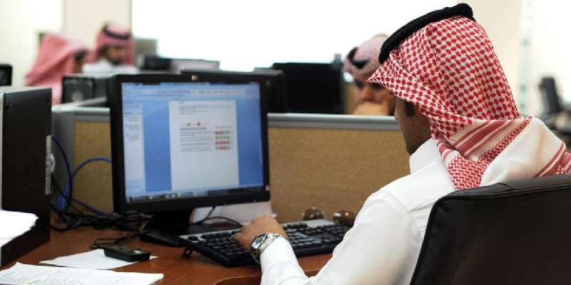 201 ألف وظيفة للسعوديين عبر هدف