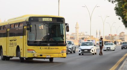 جهود رجال المرور لتأمين العودة الدراسية