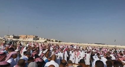 أهالي الأحساء يشيعون 5 جثامين لأفراد العائلة الأردنية المتوفين في حادث سير