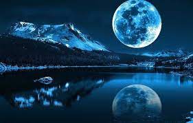 القمر الأزرق العملاق يزين سماء السعودية والعالم نهاية أغسطس