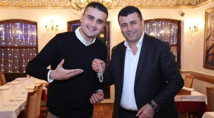 لحظة تصالح الشيف بوراك مع والده بعد شهر من الخلافات