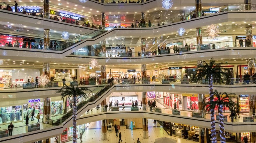 الماركات أحد مظاهر التفاخر أم جودة تستحق؟