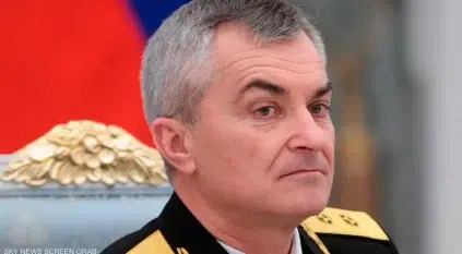 روسيا تُكذِّب مقتل قائد أسطولها البحري بـ صورة