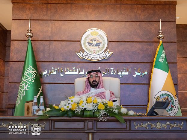 وزير الحرس الوطني يفتتح عددًا من المشاريع بالقطاع الغربي
