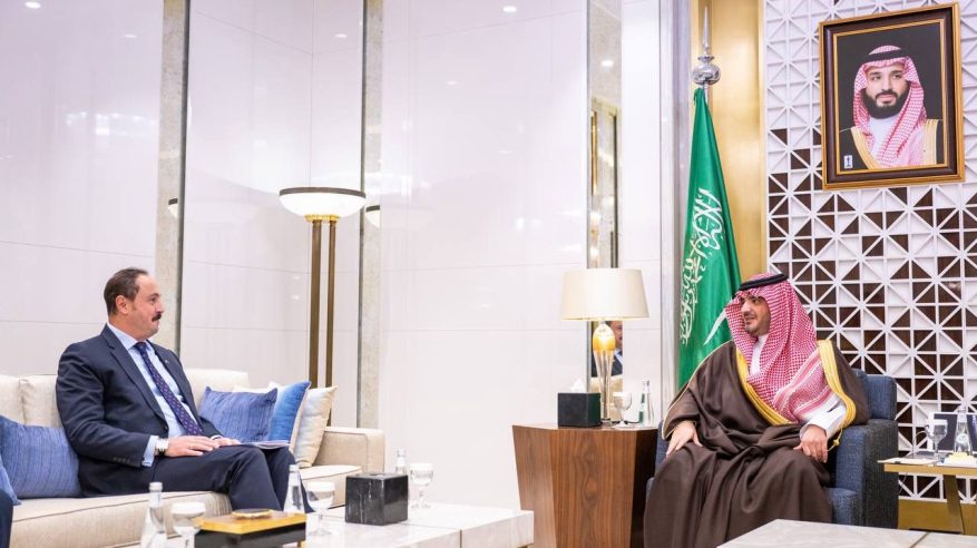 عبدالعزيز بن سعود يستقبل سفيري تركيا وإندونيسيا