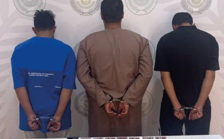 عدد من مروجي المخدرات في قبضة رجال المكافحة