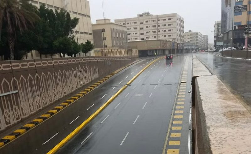 تفعيل خطط الطوارئ للتعامل مع الحالة المطرية بالطائف