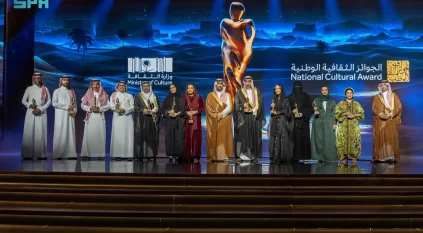 وزير الثقافة يكرم الفائزين في الجوائز الثقافية الوطنية