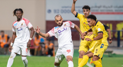التعاون يهزم الوحدة ويتقاسم الصدارة مع الهلال