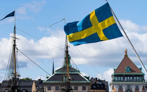 إصابة 3 أشخاص وتضرر مبان جراء انفجارين قويين وسط السويد