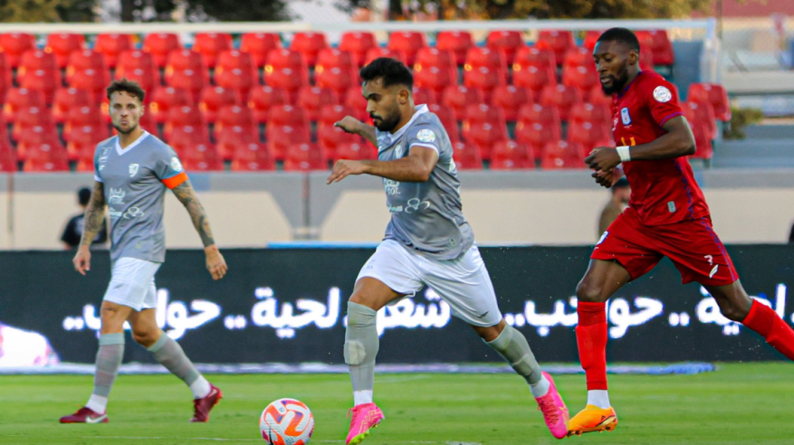 الطائي يخطف 3 نقاط ثمينة أمام أبها