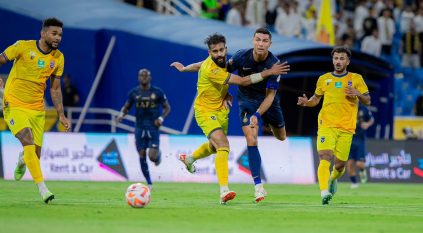 النصر يُمطر شباك الحزم بخماسية في ليلة تألق رونالدو