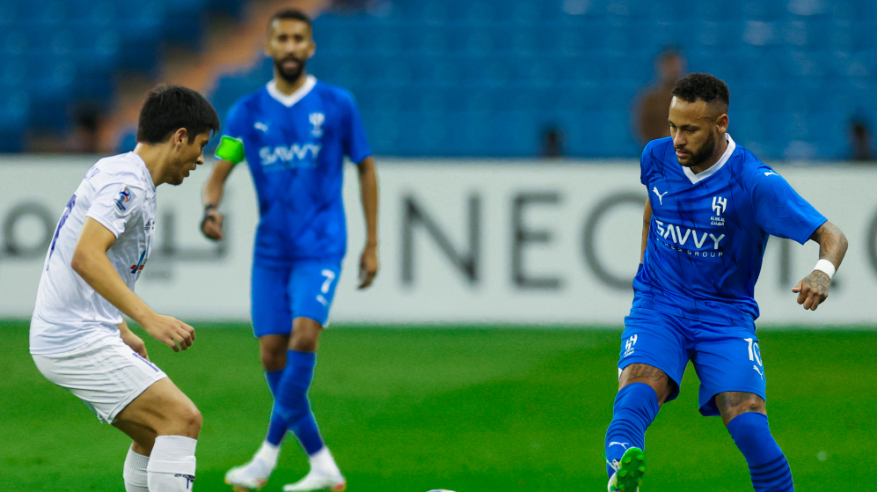 الهلال يخطف التعادل بصعوبة ضد نافباخور