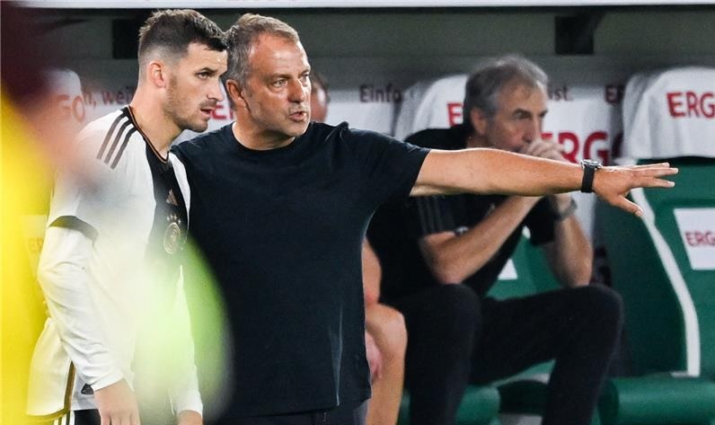 فليك يكشف أسباب خسارة منتخب ألمانيا ضد اليابان