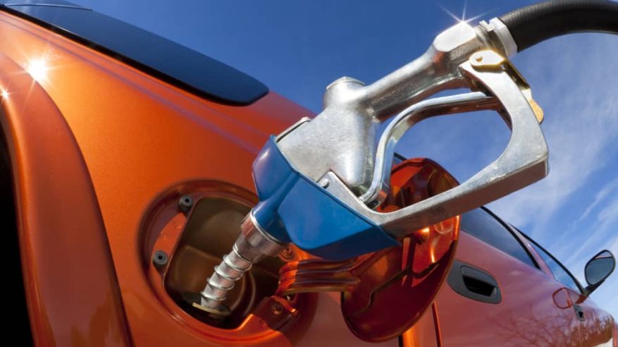 8 نصائح لتحسين كفاءة استهلاك الوقود في سيارتك