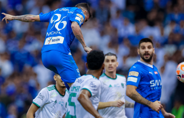 ترتيب دوري روشن - الهلال والأهلي