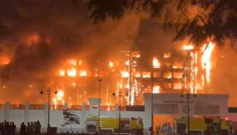 حريق هائل في روسيا يودي بحياة 7 أشخاص وفقدان آخرين