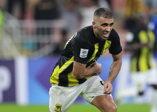 منافس الاتحاد يراقب حمدالله