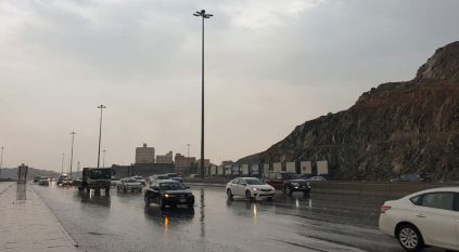 الجازع لـ وزير البيئة: ماذا عن هواة الطقس وإعصار جدة ؟!