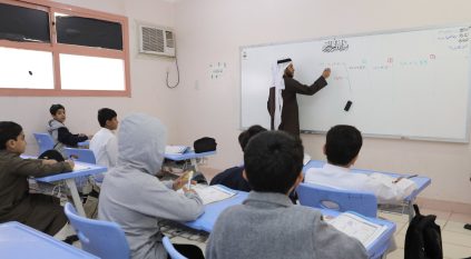 5 ملايين طالب وطالبة ينتظمون على مقاعد الدراسة مع بداية الفصل الدراسي الثاني