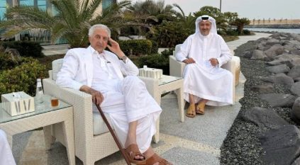 قصة صورة الأمير خالد الفيصل مع ابنه بندر: إن قلت وش لونك