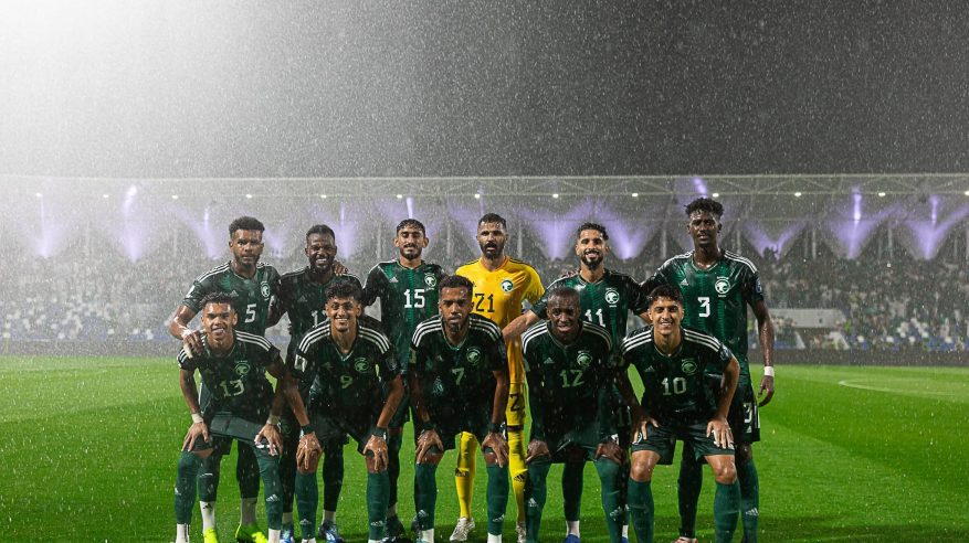 المنتخب السعودي عينه على الصدارة