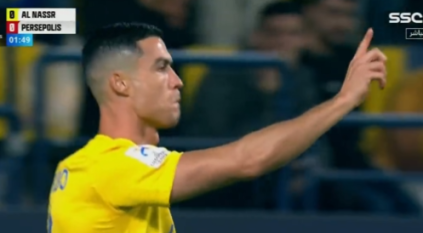 رونالدو يعترف لحكم مباراة النصر وبيرسبوليس: ليست ركلة جزاء