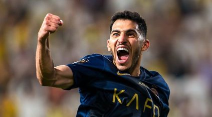 غياب ثنائي النصر والفرج يُثير الجدل بشأن إيقافهم