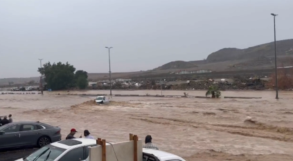 لقطات لجريان السيول على طريق مكة القديم