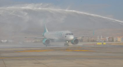 طيران ناس يحتفل بإطلاق أولى رحلاته المباشرة بين جدة وأنقرة