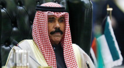 التليفزيون السعودي يقطع برامجه ويبث آيات من القرآن الكريم